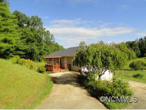 3 Denver Dr., Weaverville, NC 28787