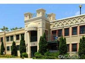 37 Hiawassee E205, Asheville, NC 28801