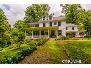 22 & 26 Woodbend Ln., Black Mountain, NC 28711