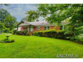 22 White Oak Rd, Arden, NC 28704