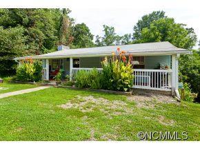 27 Shadowlawn Dr, Asheville, NC 28806