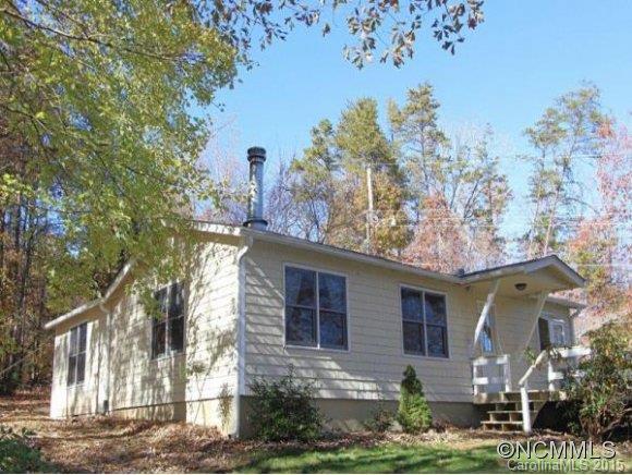 105 Sandlewood Drive, Lake Lure, NC 28746