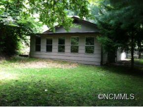 606 Lyndhurst Drive, Hendersonville, NC 28791