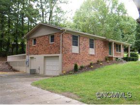 6 Oak Leaf Lane, Arden, NC 28704