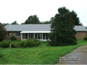 10 Pleasant View Drive, Mills River, NC 28759