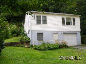 344 Flat Creek Rd, Black Mountain, NC 28711