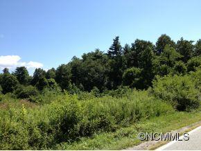 1471 Howard Gap Loop Road, Flat Rock, NC 28731