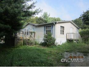 315 N Clear Creek Rd, Hendersonville, NC 28792