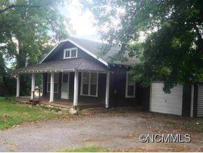 39 Putnam Street, Waynesville, NC 28786