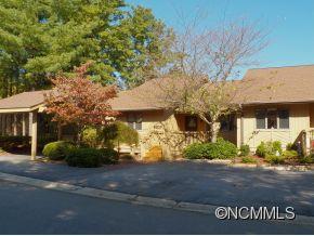 803 Red Oak Drive, Hendersonville, NC 28792