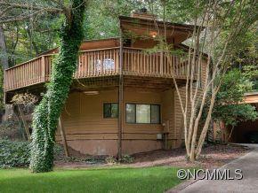 11 Chestnut Lodge Road, Black Mountain, NC 28711