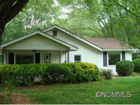 522 Deaverview Road, Asheville, NC 28806