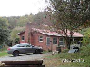 39 Uncle Harveys Lane, Burnsville, NC 28714
