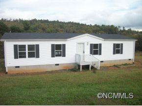 78 Daniel Ridge Dr., Hendersonville, NC 28792