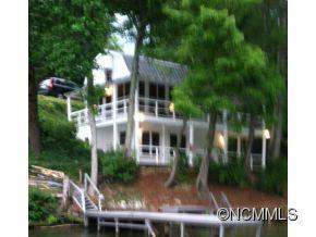 506 Memorial Hwy, Lake Lure, NC 28746