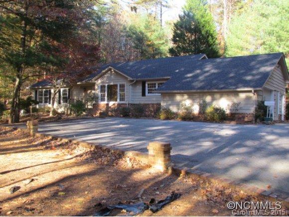 728 Skyuka Road, Columbus, NC 28722