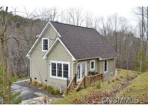 128 Sleepy Forest Drive, Leicester, NC 28748