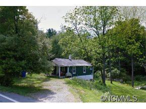 102 N Bear Creek Rd, Asheville, NC 28806