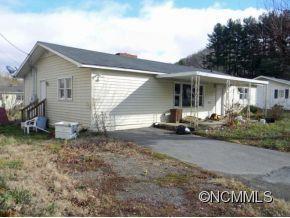 31 Valley View Drive, Waynesville, NC 28786