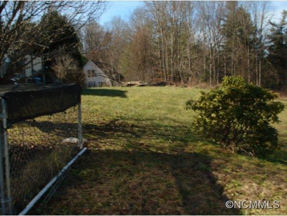 60 Justice Hills Drive, Hendersonville, NC 28792
