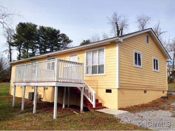 7 White Avenue, Asheville, NC 28803