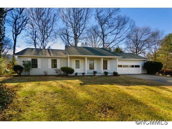 23 Deanwood Circle, Asheville, NC 28803