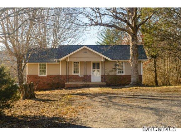 32 Price Road, Asheville, NC 28805