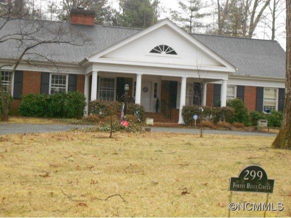 299 Forest Hills Cir., Rutherfordton, NC 28139