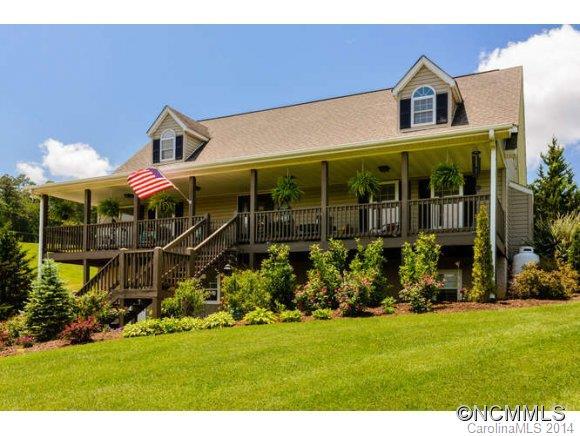 287 Hamburg Mountain Road, Weaverville, NC 28787