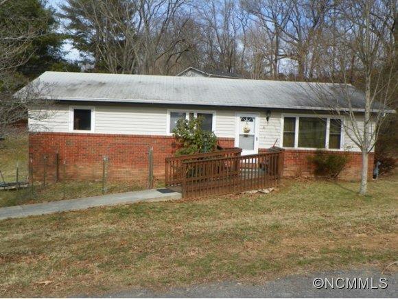 31 Yost Street, Weaverville, NC 28787
