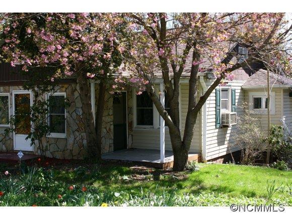 79 State St., Asheville, NC 28806