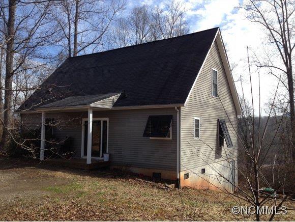 106 Gashes Creek Road, Asheville, NC 28805
