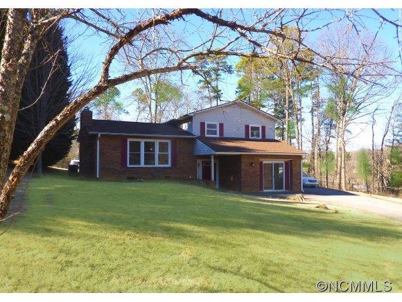 334 Johnston School Rd., Asheville, NC 28806