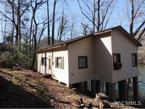 168 Mark Twain Drive, Lake Lure, NC 28746