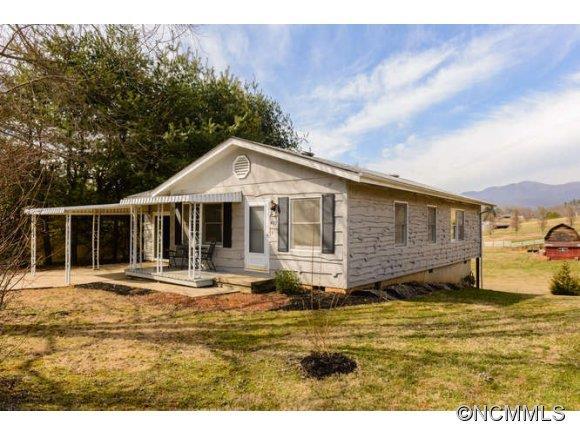 417 Morgan Road, Candler, NC 28715