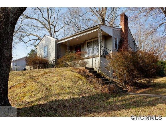 6 Delaware Ave, Asheville, NC 28806