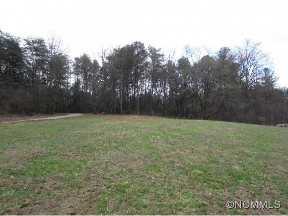 000 Pinner Rd, Arden, NC 28704