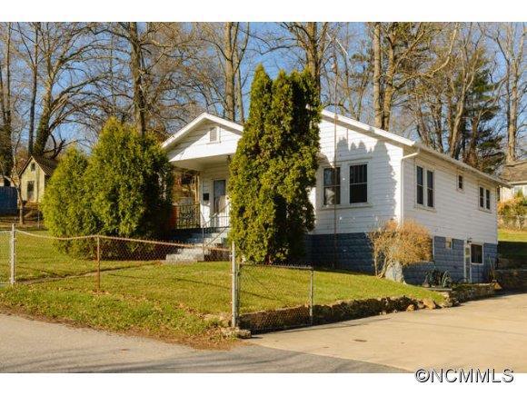 32 Florida Place, Asheville, NC 28806