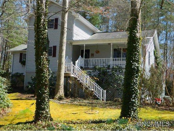 70 Promised Ridge Dr., Hendersonville, NC 28791