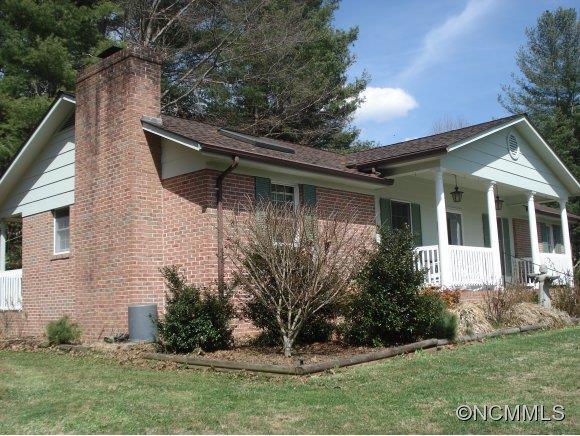 135 Church Street, Burnsville, NC 28714