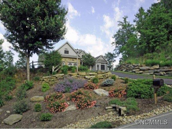 908 Somersby Parkway, Laurel Park, NC 28739