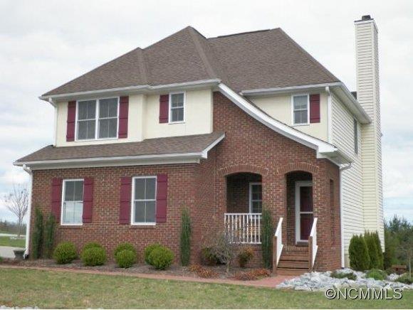 16 Big Sky Court, Mills River, NC 28759