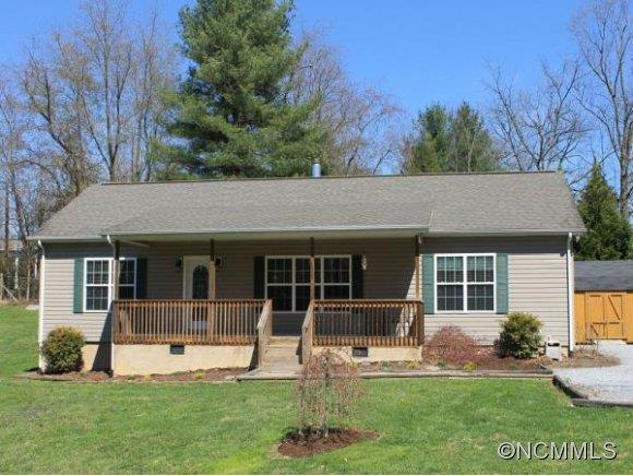 474 Dove Haven Lane, Hendersonville, NC 28791