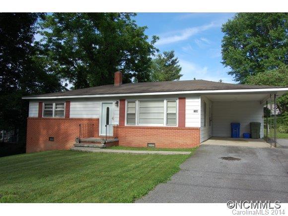 1106 N Justice Street, Hendersonville, NC 28791