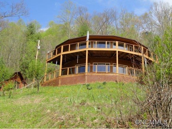 56 Little Tree Lane, Waynesville, NC 28785