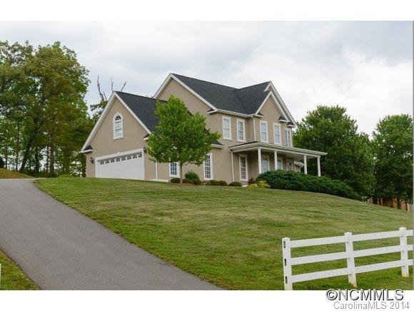 30 Turkey Creek Rd, Leicester, NC 28748