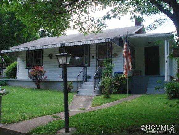 30 Park Lane Ave., Asheville, NC 28806