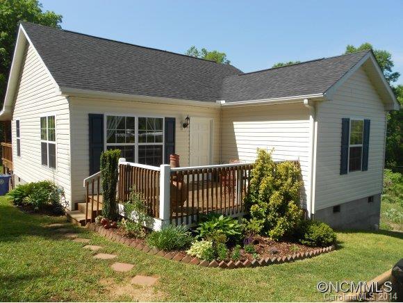 124 Hazel Mill Road, Asheville, NC 28806