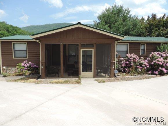 65 James Loop, Waynesville, NC 28786