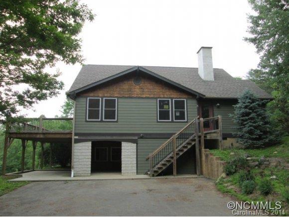 5 Pine Forest Dr, Weaverville, NC 28787